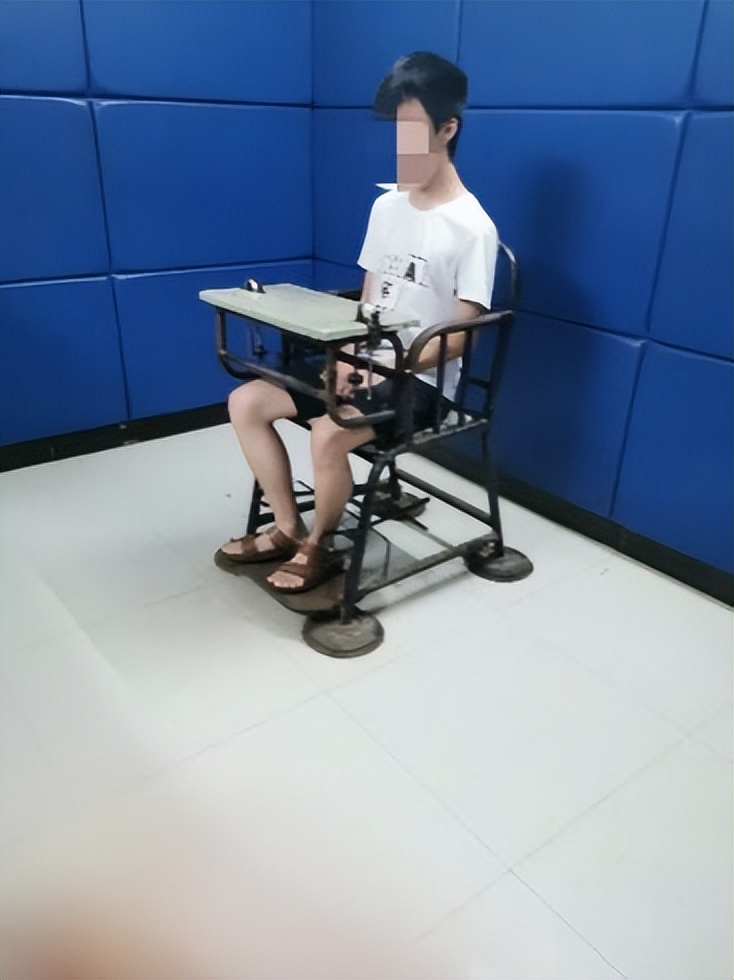 生死狙击无敌辅助官方网站(生死狙击乱斗挂机脚本可行吗 )